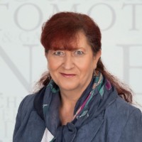 Katrin Decker