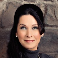 Debra Lindquist