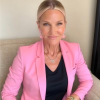 Suzanne Hollman