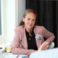 Annemieke Calis