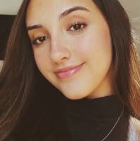 Ana Carolina Zamboni Matos