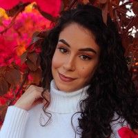 Julia Gomes Lavrador