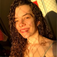 Maria Eduarda Caixeta