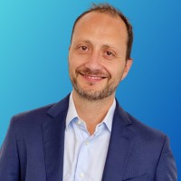 Roberto Hiriart