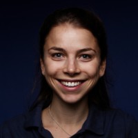 Julia De Vries