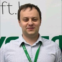 Игорь Попов