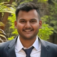 Pranav Kakade