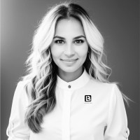 Tiffany Cora