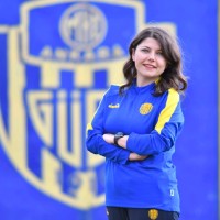 Özlem Okka