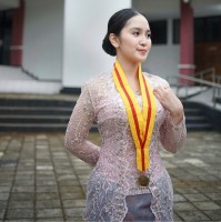 Teges Shafa Azlia