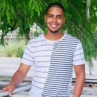 Andrew Molina