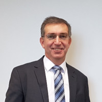 Dr. Frank Hoffmann