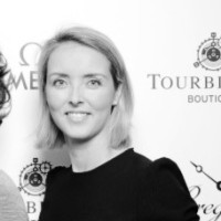 Claire De Pauw