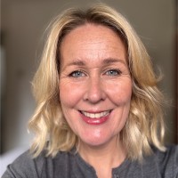Claire Hunter