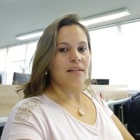 Mônica Menezes Santos
