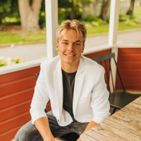 Ezra Anderson