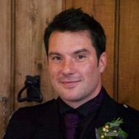 Andrew Peters