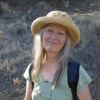 Jo Carson