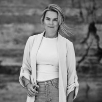 Julie Collins