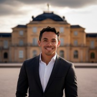 Tom Hernandez