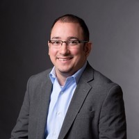 Luis Olmos