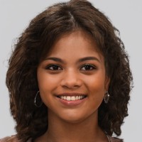 Suzanne Lena