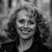 Sylvie Stolle