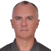 Ahmet T.