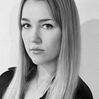 Isabelle B.
