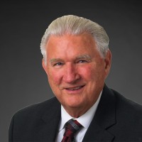 Neil A. Lefmann, Mai, Sra