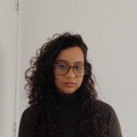 Júlia Moura
