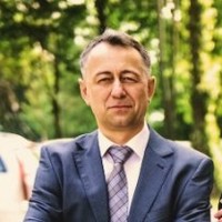 Robert Holak