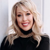 Kristine Holvick