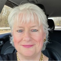 Jacqueline Redl