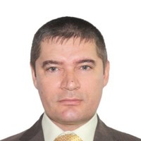 Александр Литвинов