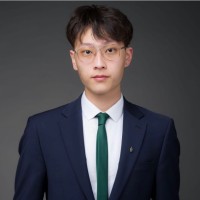 Dongqing Li