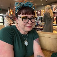 Caroline Hampton (Assoc. Cipd)