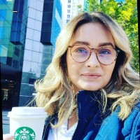 Charlotte Van Zyl