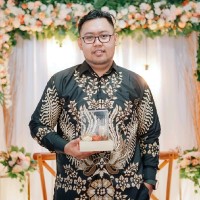 Illham Gustino Putra