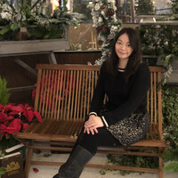 Farrah Huang