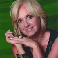 SONIA PEDRASOLLI DE MELLO