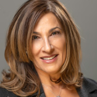 Lisa Fenlon