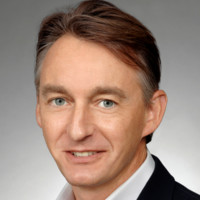 Simon Adams