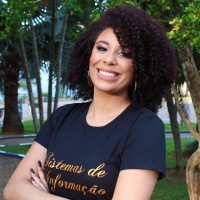 Letícia Tavares