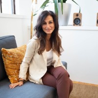 Anita Singh-Shetty, Bsw, Rsw.