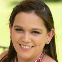 Maria Josefina Andrade Dousdebés