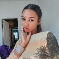 Malia Farrow