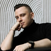 Леонид Ценч