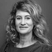 Suzanne Orie