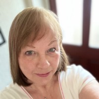 Angela Crump